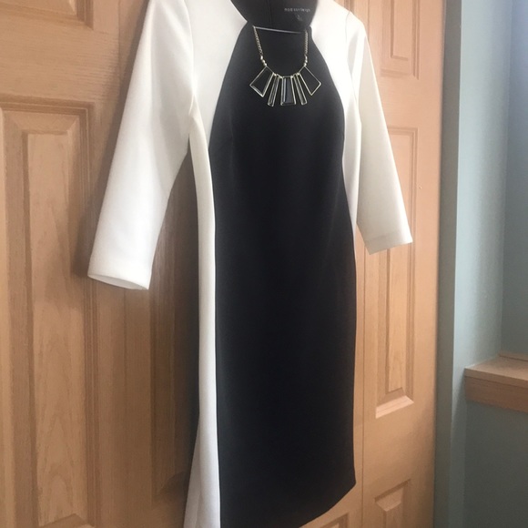 💕Flattering color block Madison Leigh 3/4 sleeve dress - Picture 2 of 8